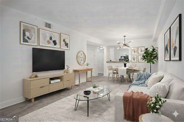 1074 Peachtree Walk NE B322, Atlanta, GA 30309