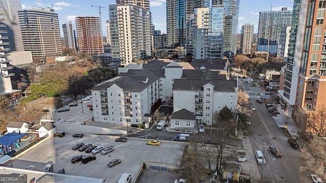 1074 Peachtree Walk NE B322, Atlanta, GA 30309