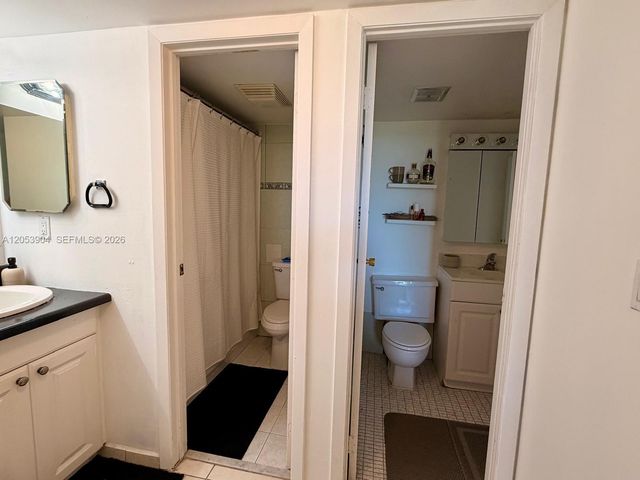 3475 N Country Club Dr 603, Aventura, FL 33180