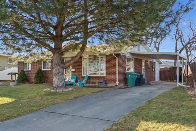 581 W GREENLEAF DR, Murray, UT 84123