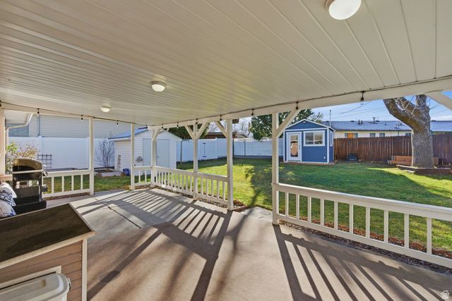 581 W GREENLEAF DR, Murray, UT 84123