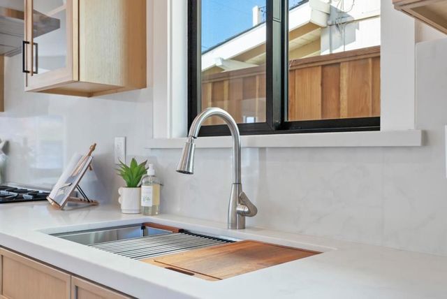 604 Oak Drive, Capitola, CA 95010