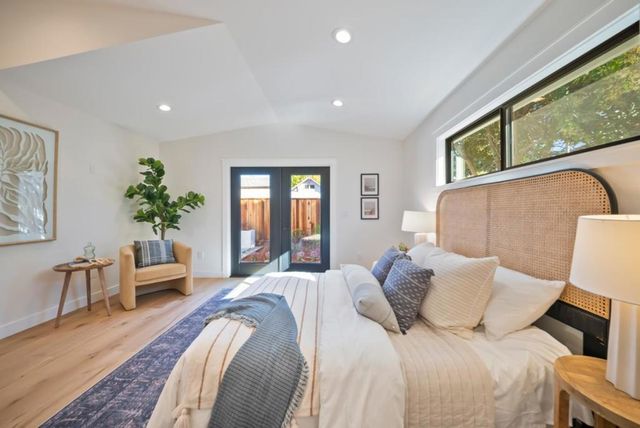 604 Oak Drive, Capitola, CA 95010