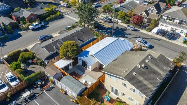 604 Oak Drive, Capitola, CA 95010