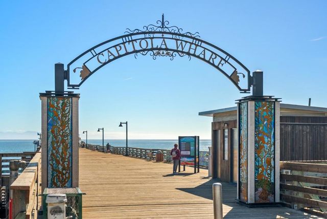 604 Oak Drive, Capitola, CA 95010