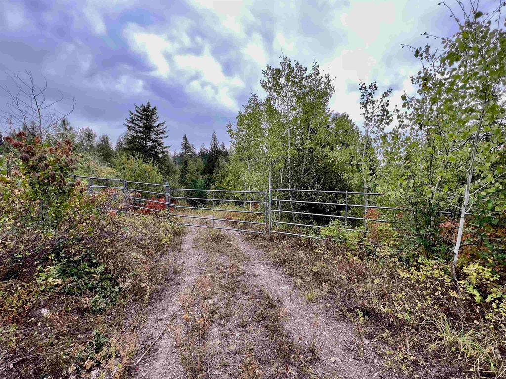 34 Peace Ridge Way, Kettle Falls, WA 99141 photo 2