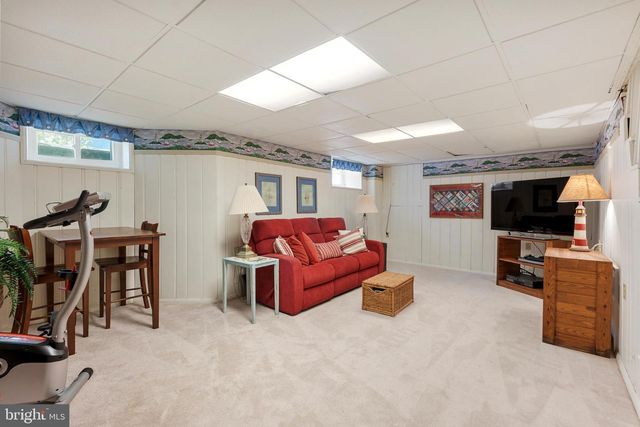 818 KINGSTON RD, Baltimore, MD 21212