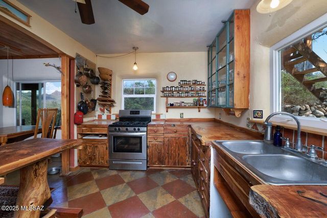 157 Montezuma Well Road, Rio Rico, AZ 85648