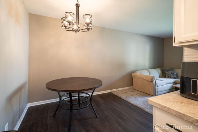 75 Old Mill Drive 17, Holland City, MI 49423