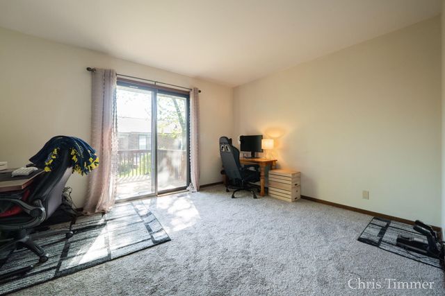 75 Old Mill Drive 17, Holland City, MI 49423