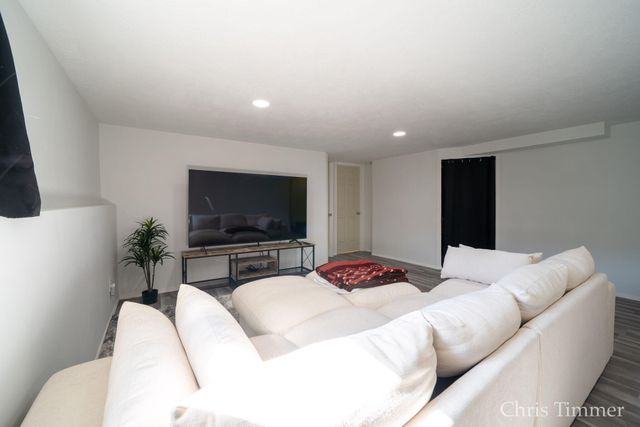 75 Old Mill Drive 17, Holland City, MI 49423