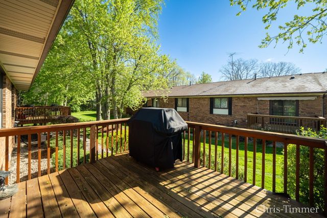 75 Old Mill Drive 17, Holland City, MI 49423