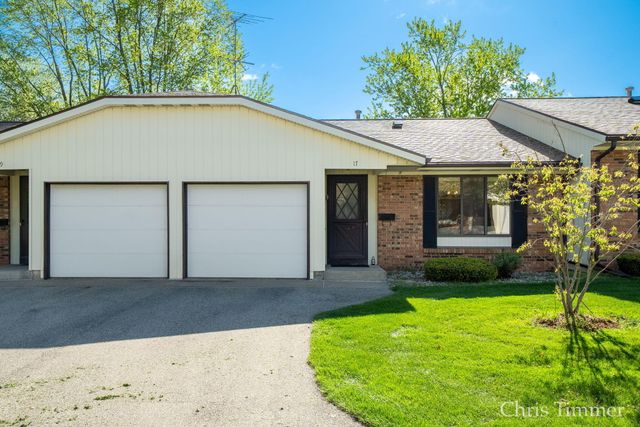 75 Old Mill Drive 17, Holland City, MI 49423