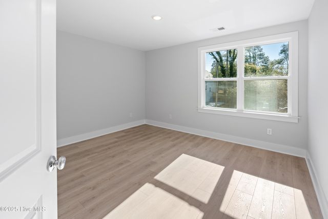 409 Wright Street, Wilmington, NC 28401