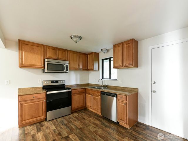 4625 72nd Street Ct E, Tacoma, WA 98443