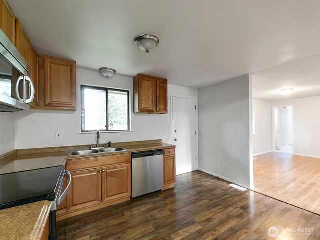 4625 72nd Street Ct E, Tacoma, WA 98443