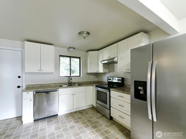 4625 72nd Street Ct E, Tacoma, WA 98443