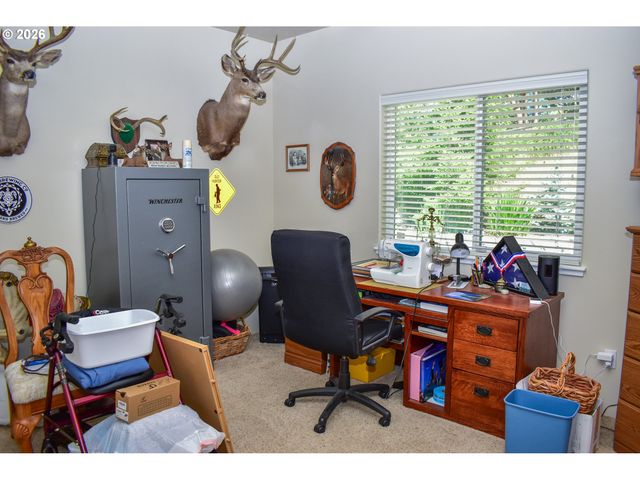 799 Three Pines Rd, Grants Pass, OR 97526
