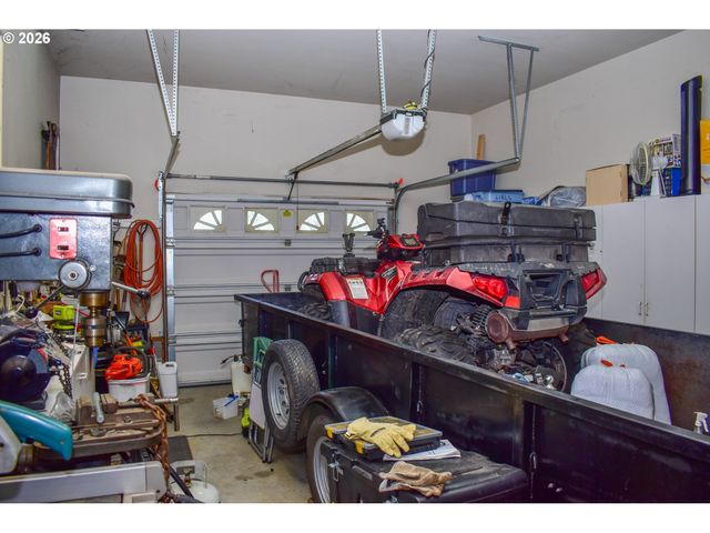 799 Three Pines Rd, Grants Pass, OR 97526