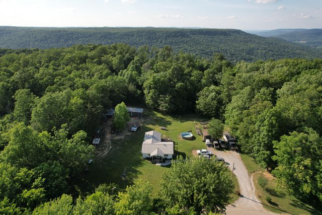309 Blackberry Road, Beersheba Springs, TN 37305