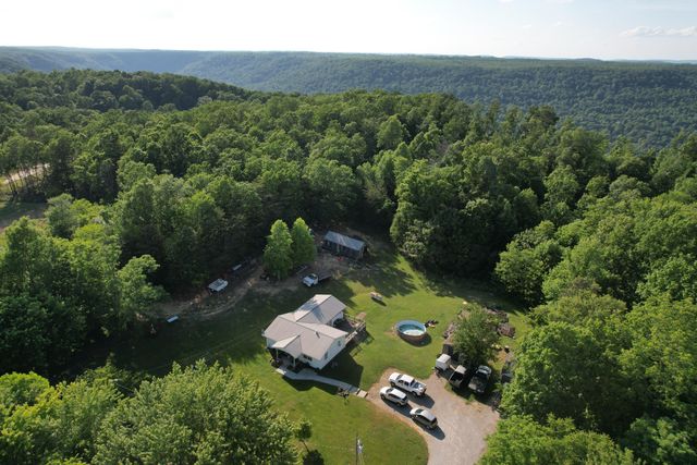309 Blackberry Road, Beersheba Springs, TN 37305
