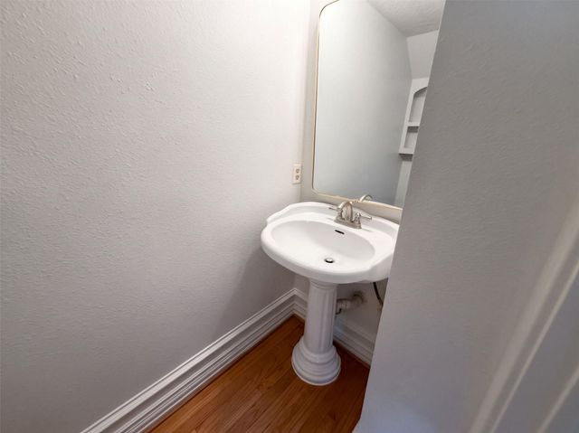 3147 Glade Springs Drive, Houston, TX 77339