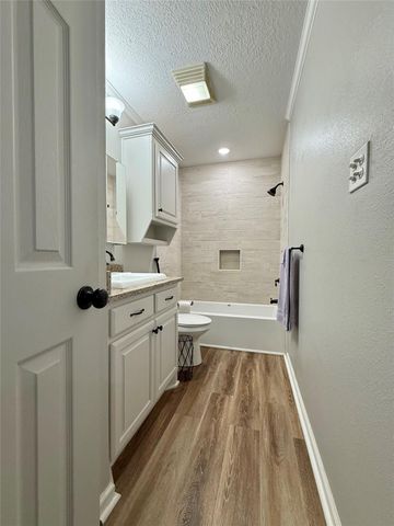 570 Moreland Street, Vidor, TX 77662