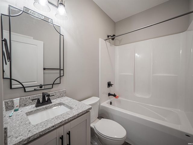 3593 Sand Drive, Newburgh, IN 47630