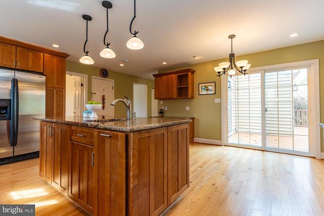 104 TAILLEVENT CIR, Kennett Square, PA 19348