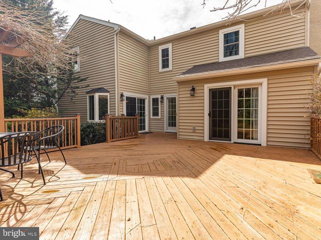 104 TAILLEVENT CIR, Kennett Square, PA 19348