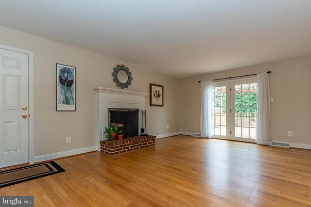 104 TAILLEVENT CIR, Kennett Square, PA 19348