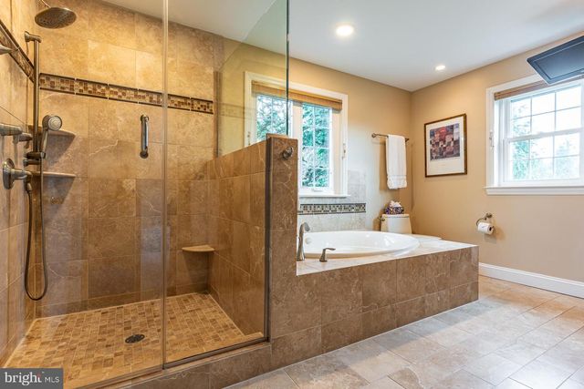 104 TAILLEVENT CIR, Kennett Square, PA 19348