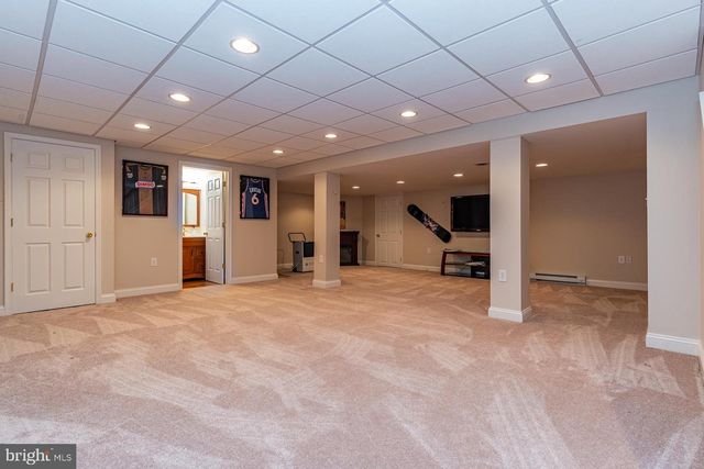 104 TAILLEVENT CIR, Kennett Square, PA 19348