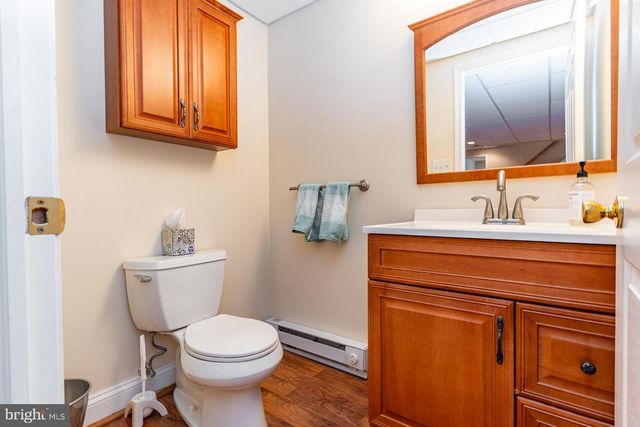 104 TAILLEVENT CIR, Kennett Square, PA 19348