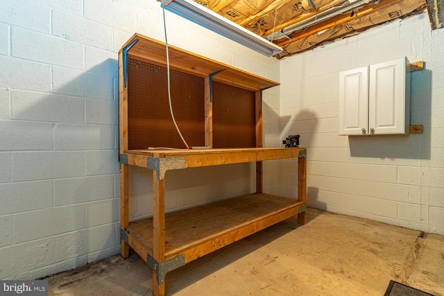 104 TAILLEVENT CIR, Kennett Square, PA 19348