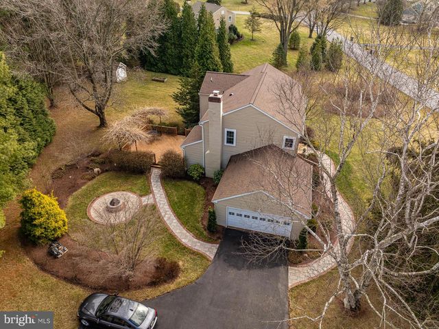 104 TAILLEVENT CIR, Kennett Square, PA 19348