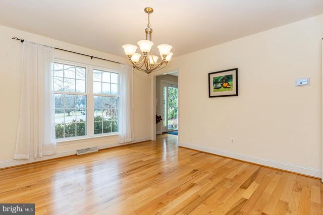 104 TAILLEVENT CIR, Kennett Square, PA 19348