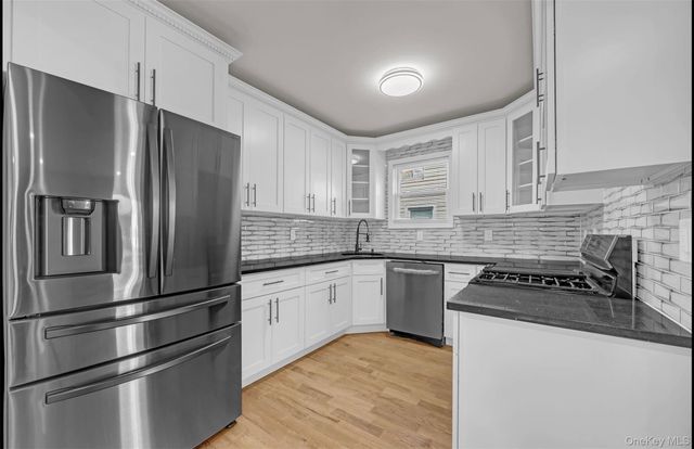 16517 144th Drive, Springfield Gardens, NY 11434