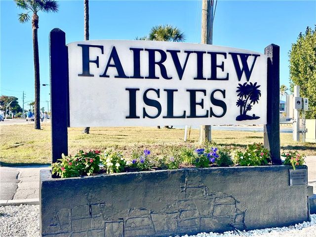 22 Bayview BLVD, Fort Myers Beach, FL 33931