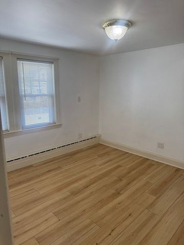 82 Calumet 2, Revere, MA 02151