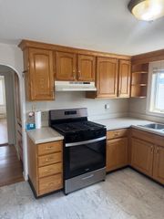 82 Calumet 2, Revere, MA 02151