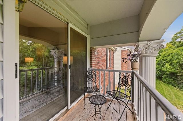7611 Triwoods Drive I, Shrewsbury, MO 63119