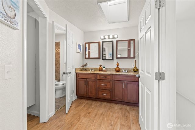 8109 15th Avenue SW, Seattle, WA 98106