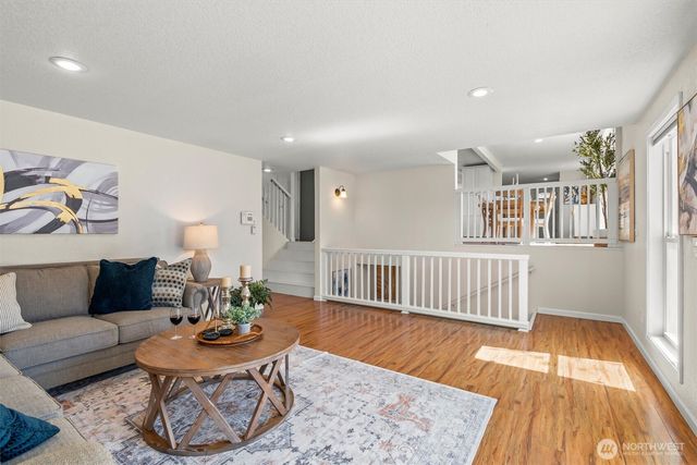 8109 15th Avenue SW, Seattle, WA 98106