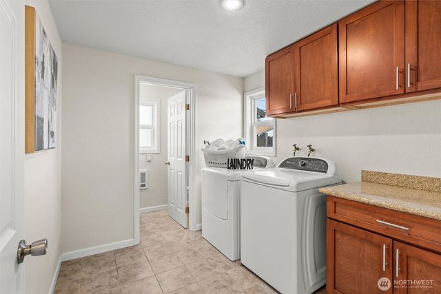 8109 15th Avenue SW, Seattle, WA 98106