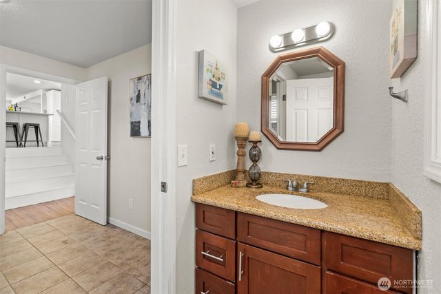 8109 15th Avenue SW, Seattle, WA 98106