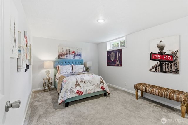 8109 15th Avenue SW, Seattle, WA 98106