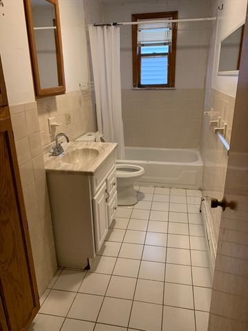 22 Marcella 2, Cambridge, MA 02141