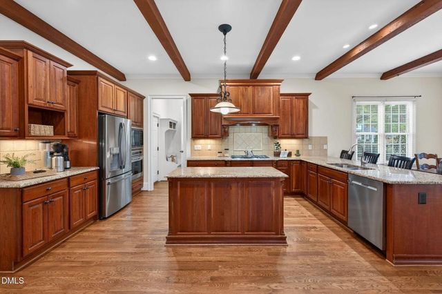 7437 Bleasdale Court, Apex, NC 27539