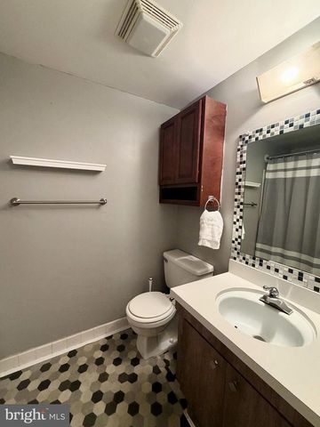 129-2 ECHELON RD, Voorhees, NJ 08043